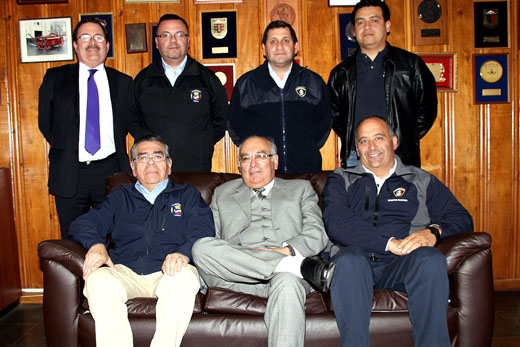 Presidente Nacional de Bomberos se reúne con autoridades de Temuco