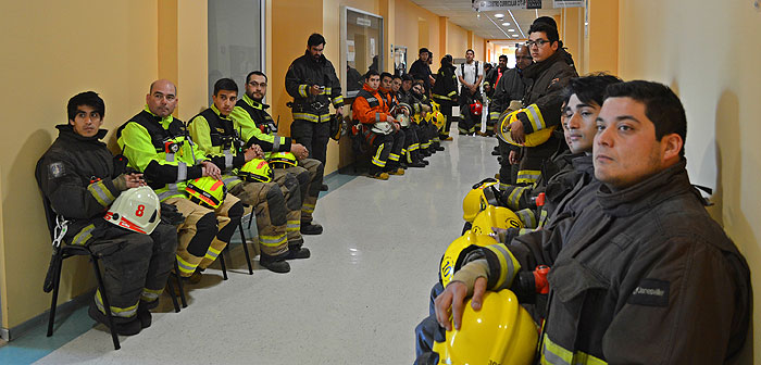 Más de 200 bomberos beneficiados con exámenes realizados por Santo Tomás Temuco