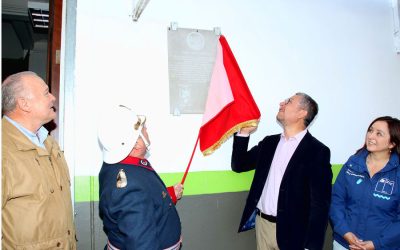 Cuerpo de Bomberos de Temuco inmortaliza su historia con una placa conmemorativa en el emblemático «Cuartel Varas»